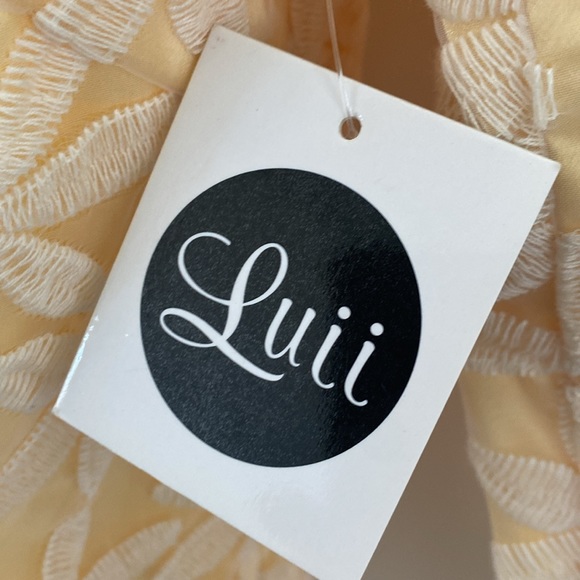 Luii Yellow Daisy Spring Jacket. Size Small. NEW with Tags. - Picture 4 of 11